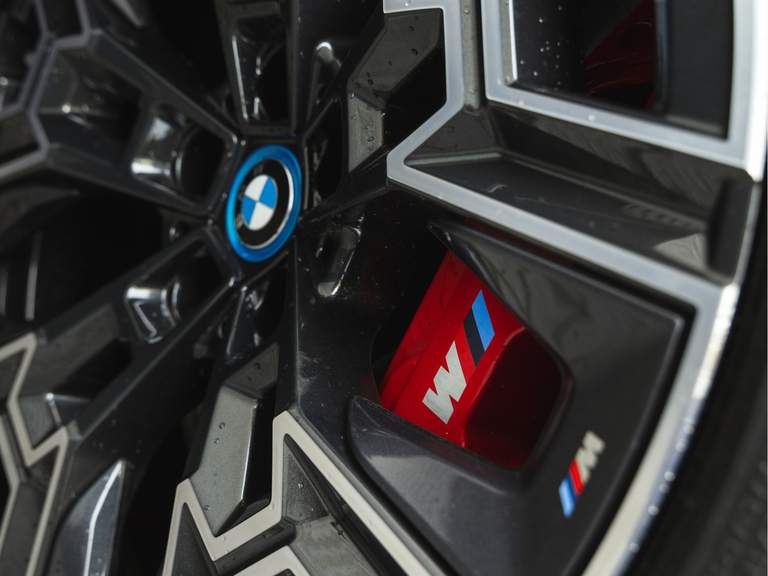 BMW BMW