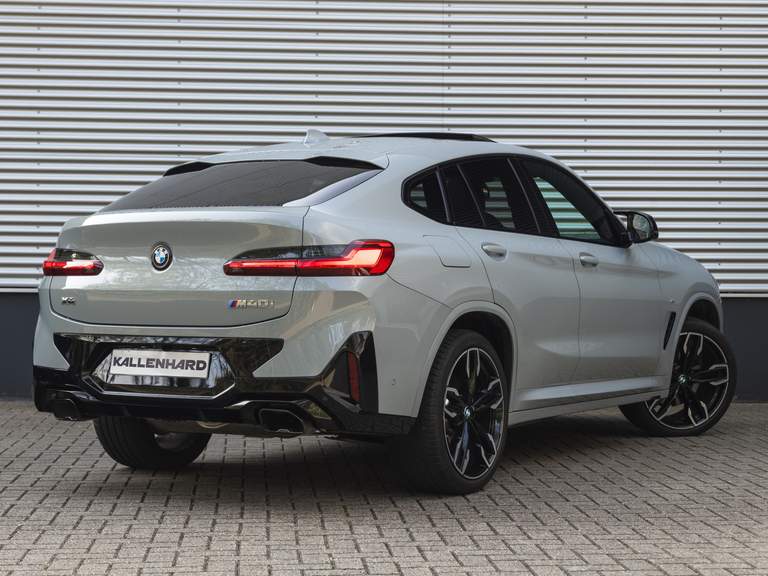 BMW BMW