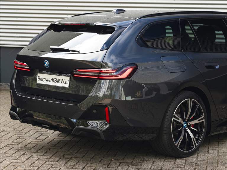 BMW BMW