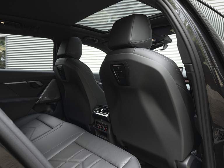 BMW BMW