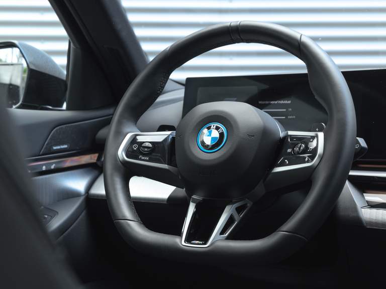 BMW BMW