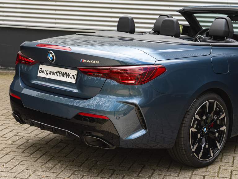 BMW BMW