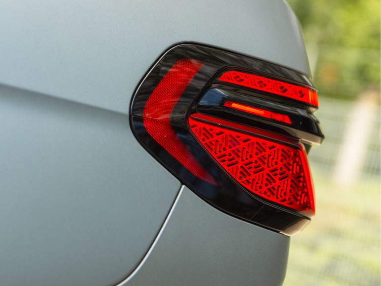 BMW BMW