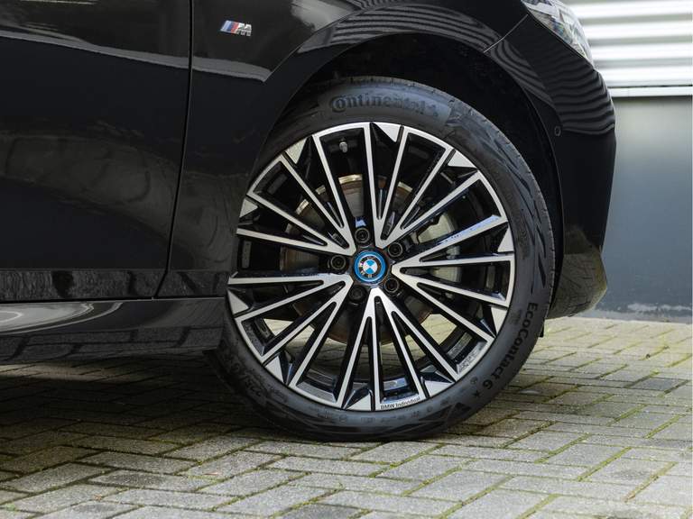 BMW BMW