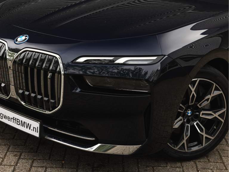 BMW BMW