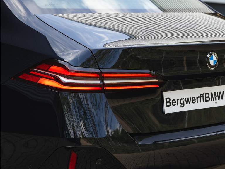 BMW BMW