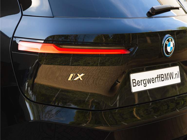 BMW BMW