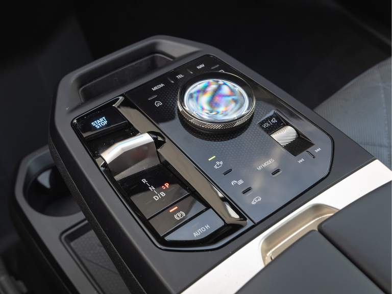 BMW BMW