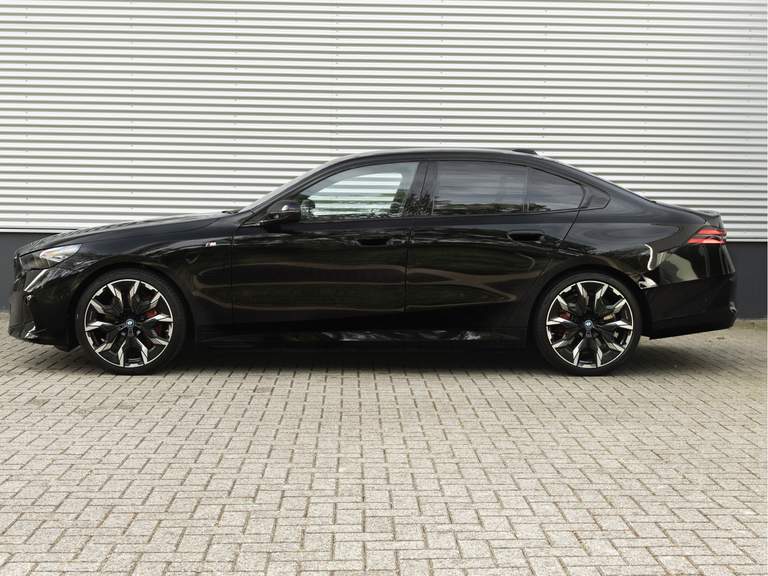 BMW BMW
