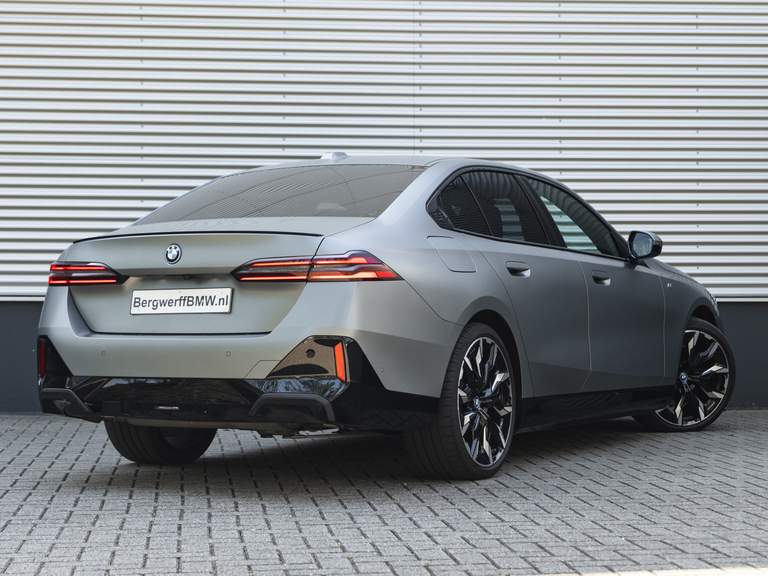 BMW BMW