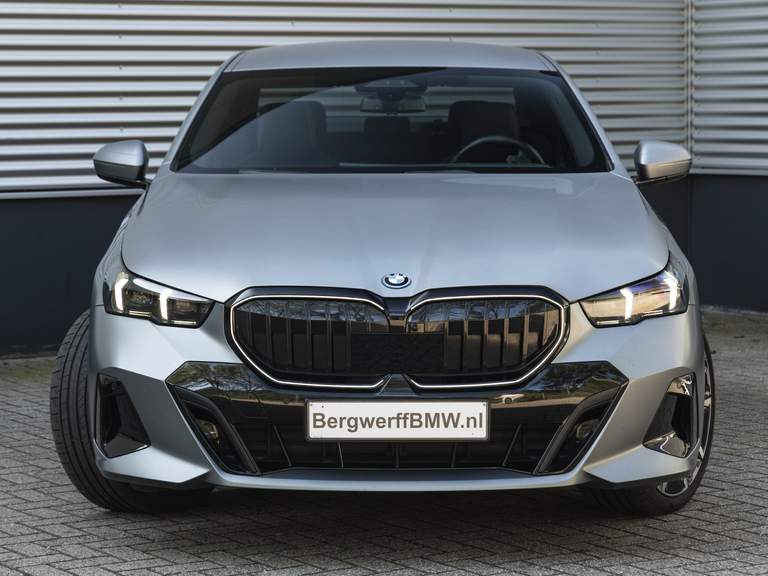 BMW BMW
