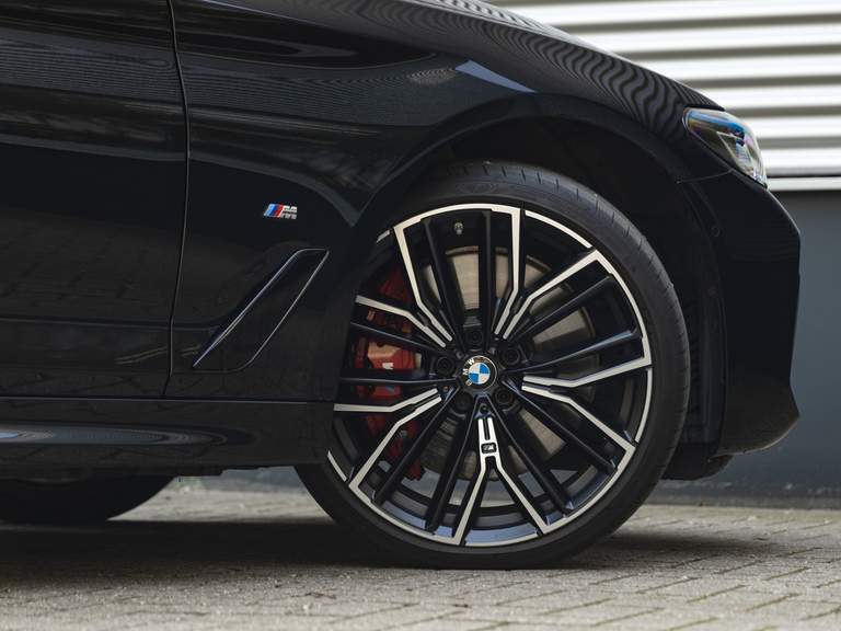 BMW BMW