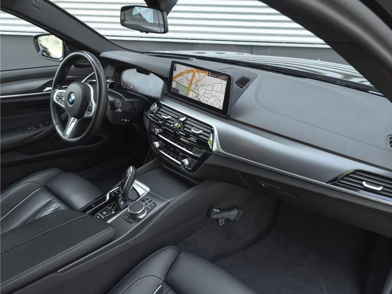 BMW BMW