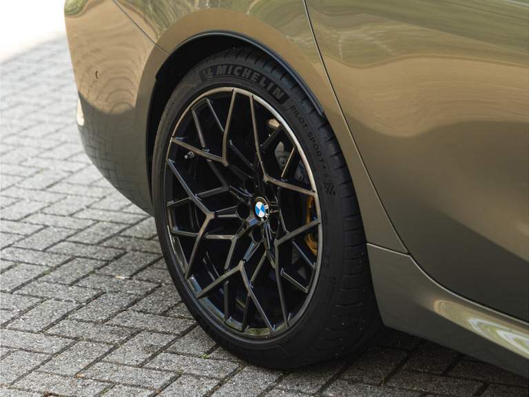 BMW BMW