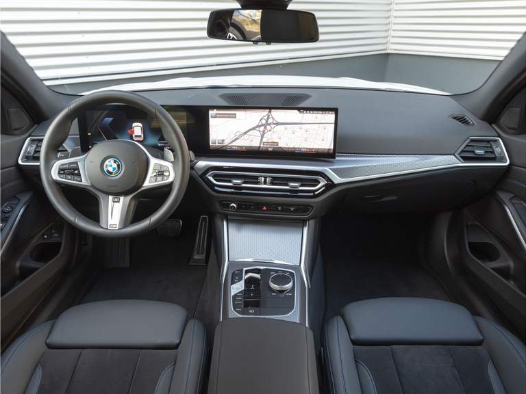 BMW BMW