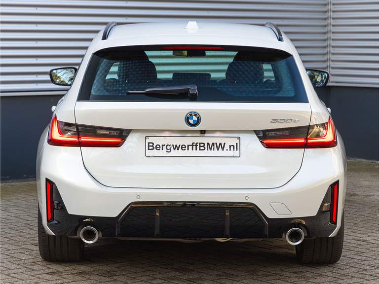 BMW BMW
