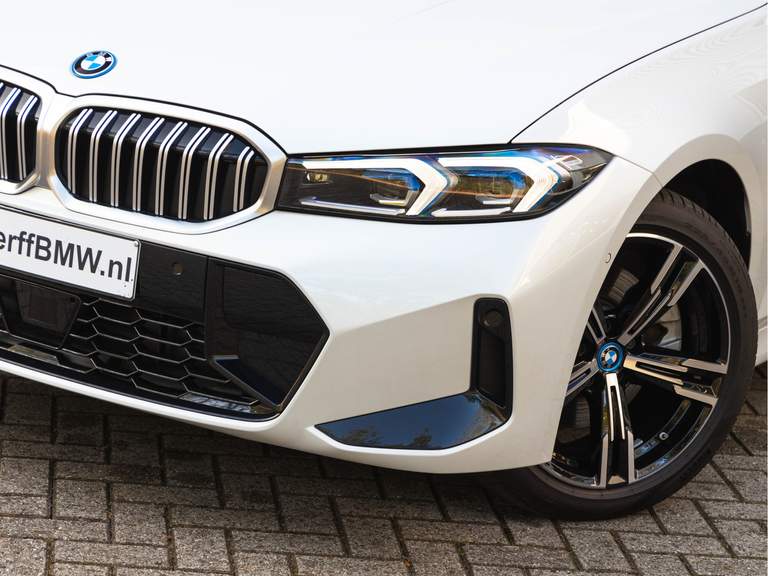 BMW BMW
