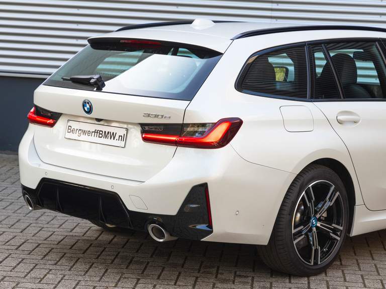 BMW BMW