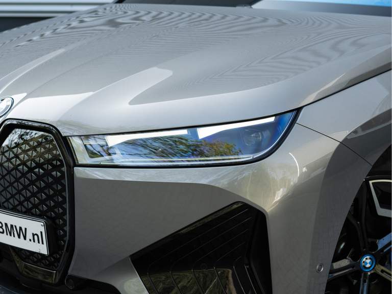 BMW BMW