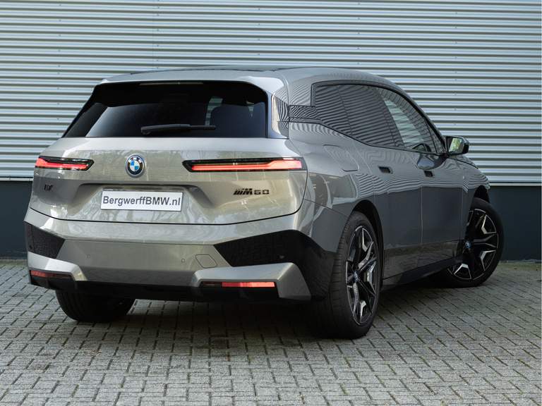 BMW BMW