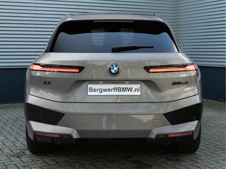 BMW BMW