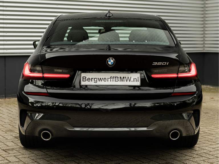 BMW BMW