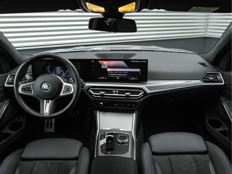 BMW BMW