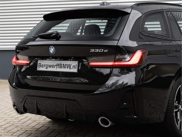 BMW BMW