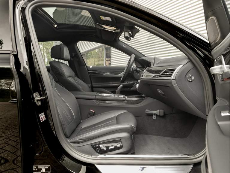 BMW BMW