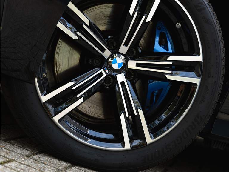 BMW BMW