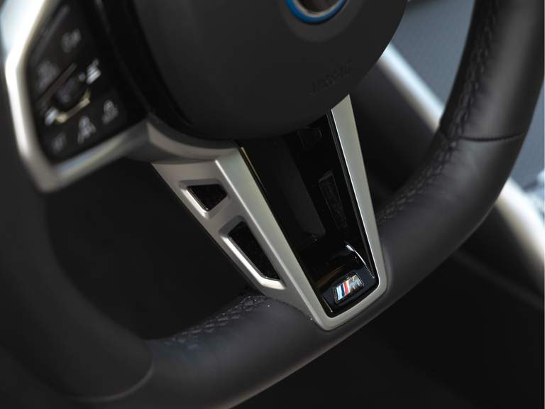 BMW BMW