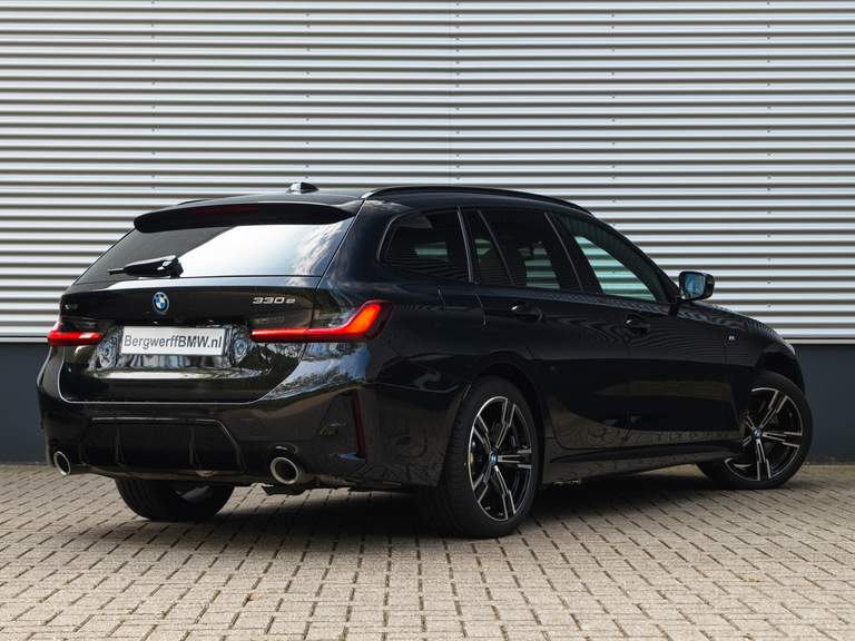 BMW BMW