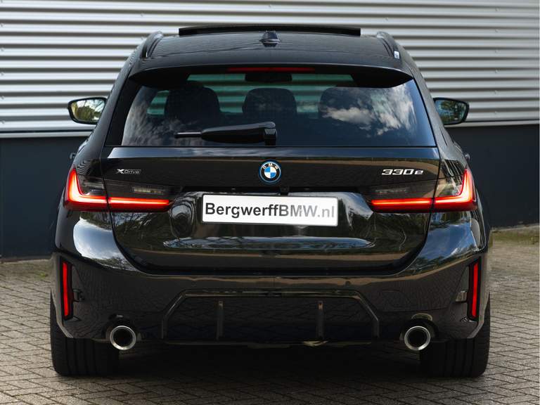 BMW BMW