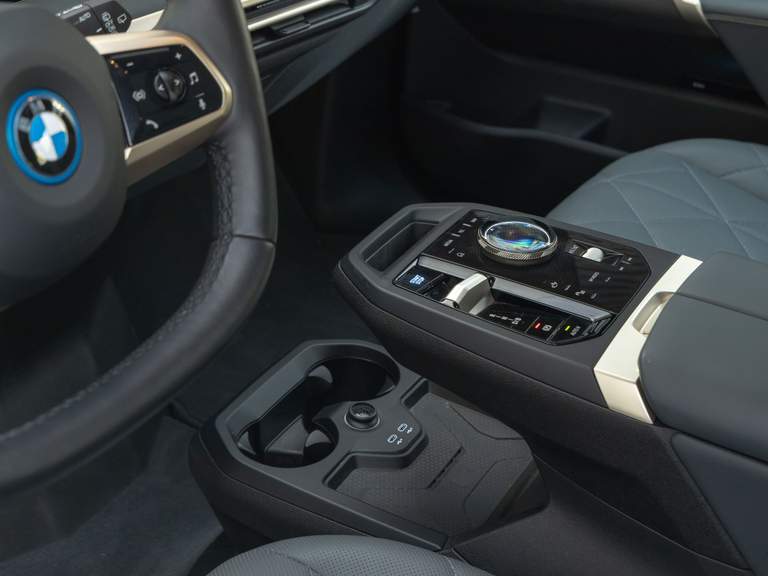 BMW BMW