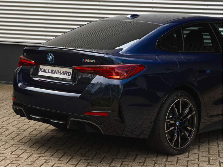 BMW BMW