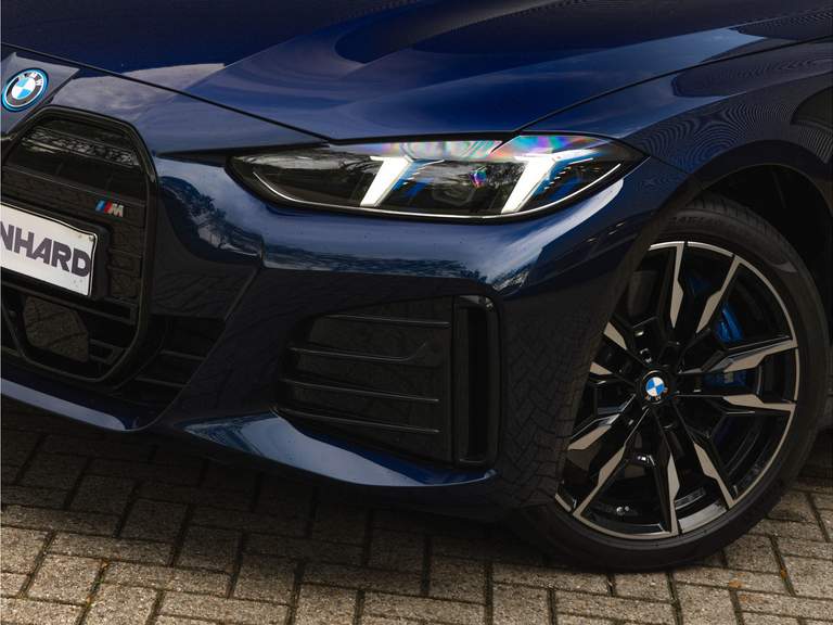 BMW BMW
