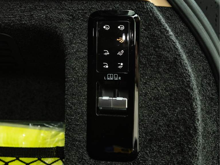 Land Rover Land Rover
