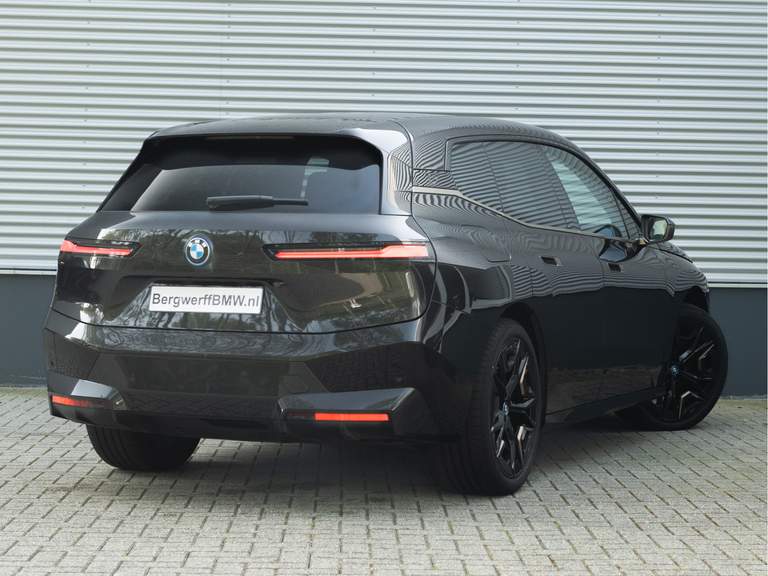 BMW BMW