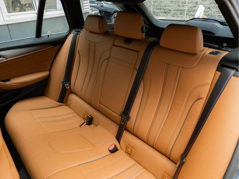BMW BMW