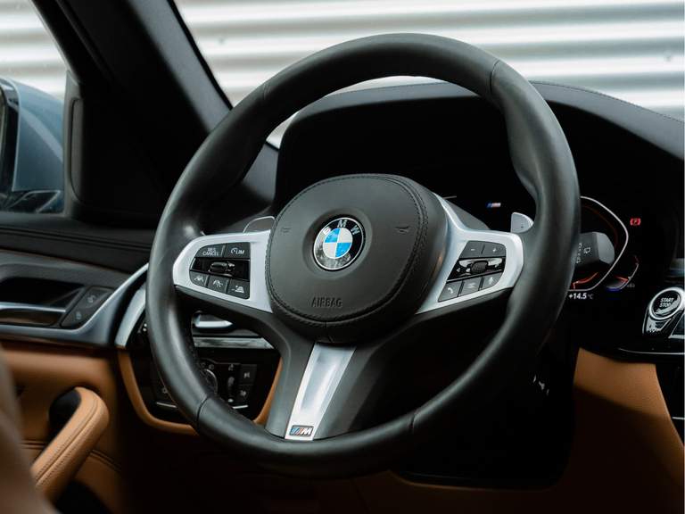 BMW BMW