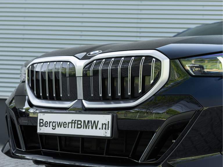 BMW BMW