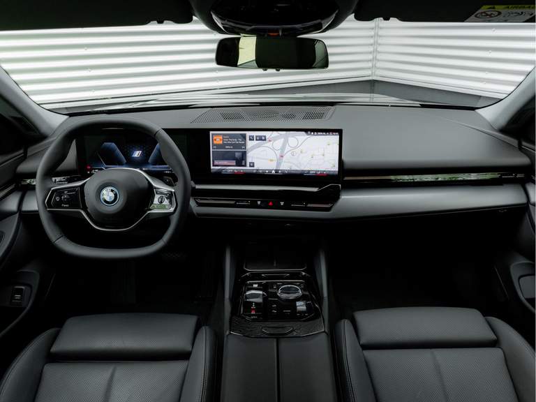 BMW BMW