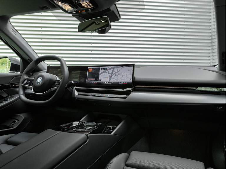 BMW BMW