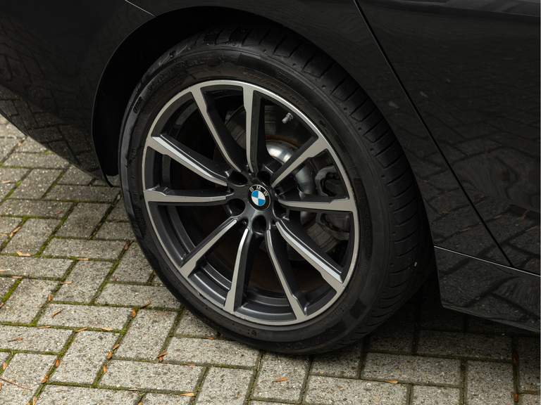 BMW BMW