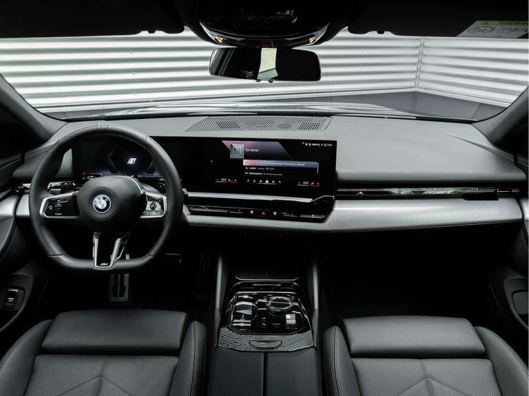 BMW BMW