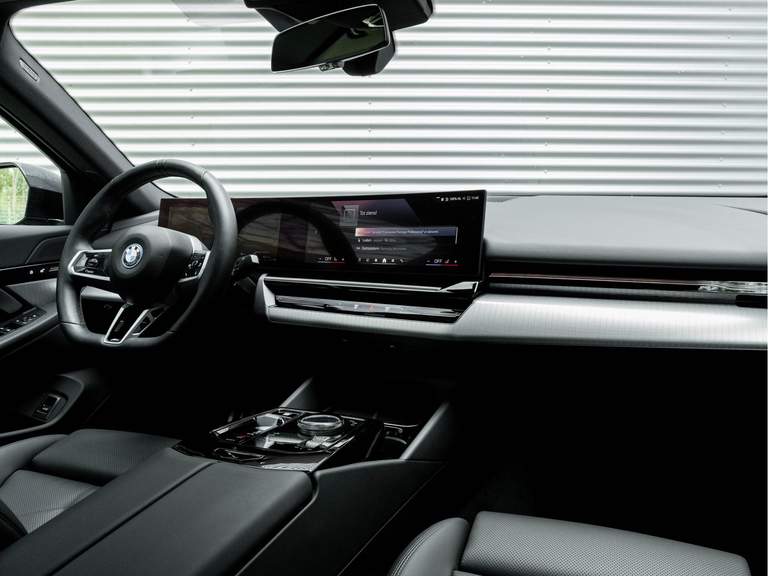 BMW BMW