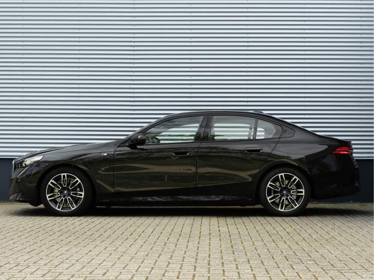 BMW BMW