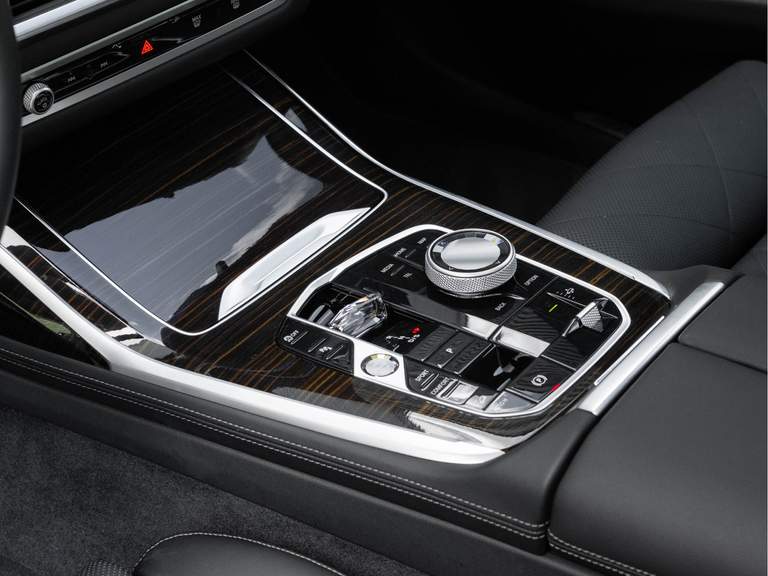 BMW BMW