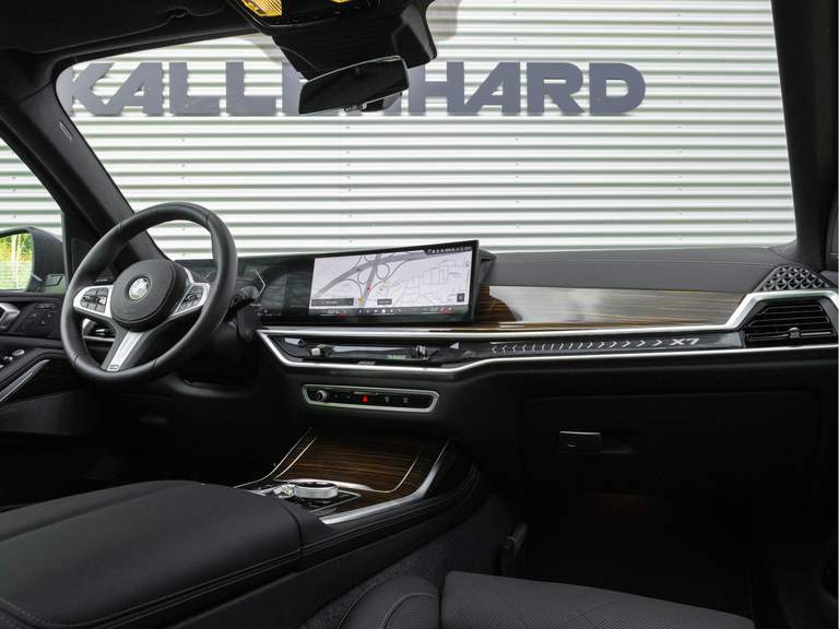 BMW BMW