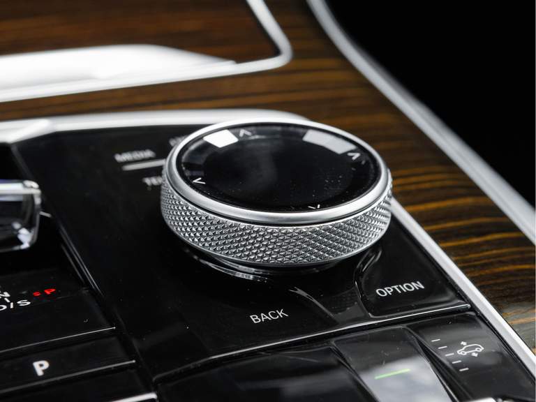 BMW BMW